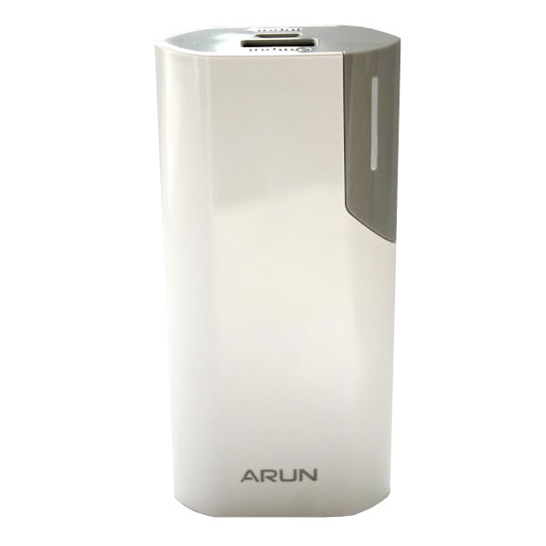 Портативное зарядное устройство ARUN SMART POWER BANK (5600mAh) (Белый)