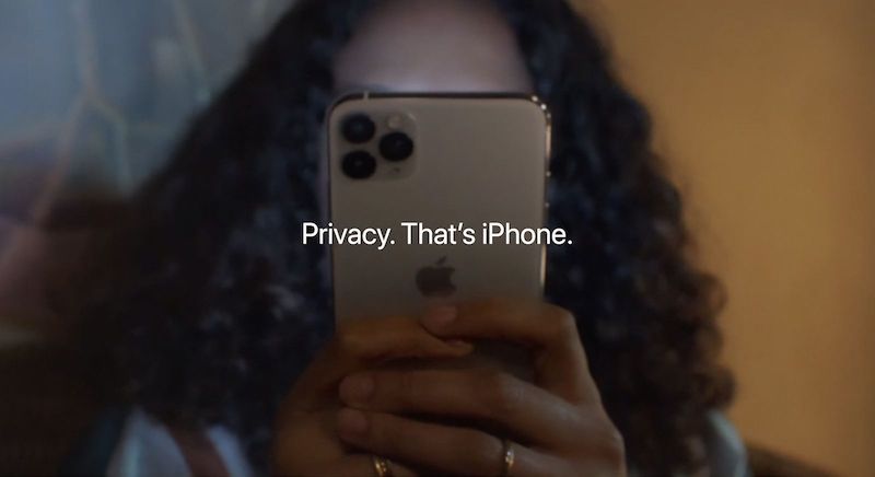 В iOS 15 исправили проблемы с безопасностью, которая раскрывала личную информацию об Apple ID пользователей сторонним приложениям