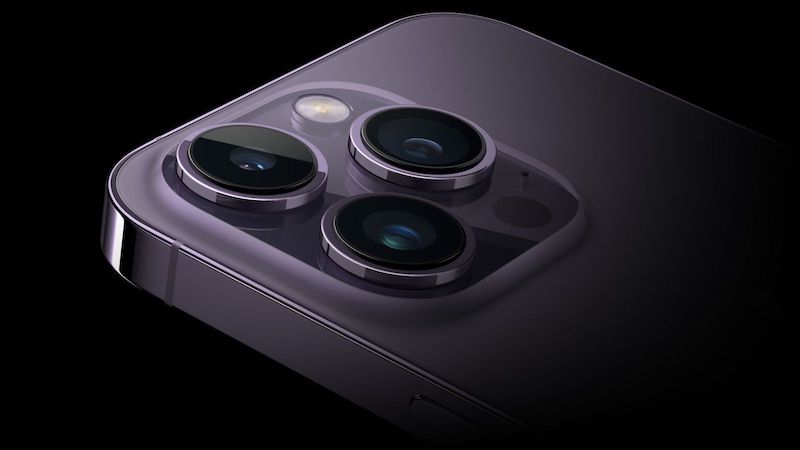 Все модели iPhone 14 оснащены новым датчиком внешней освещенности, обращенным назад