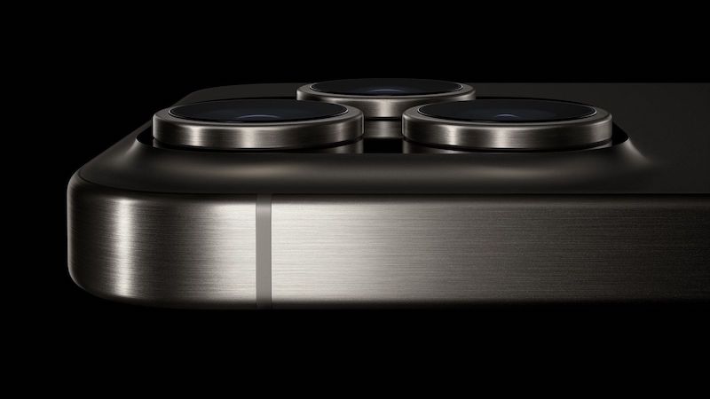 Apple заявляет, что титановая рамка iPhone 15 Pro не способствует перегреву