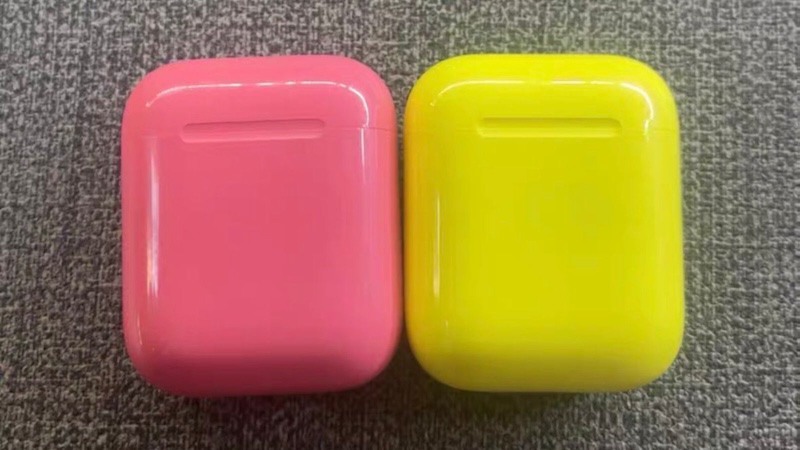 Apple колись тестувала різнокольорові AirPods, але не наважилася їх випустити