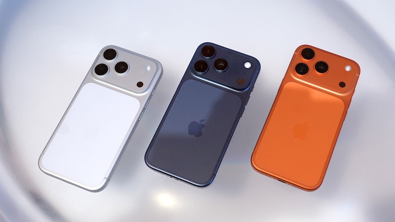 Apple перетасовує керівництво hardware-дизайну перед зміною CEO: Сруджі зближує команди чипів і продуктів, пише Гурман